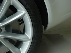 2009款 5.0 自动 V8机械增压硬顶跑车