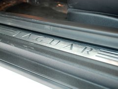2009款 5.0 自动 V8机械增压硬顶跑车