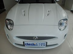 2009款 5.0 自动 V8机械增压硬顶跑车