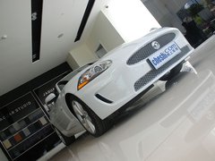 2009款 5.0 自动 V8机械增压硬顶跑车