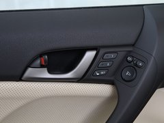 2009款 2.4L 自动 豪华版