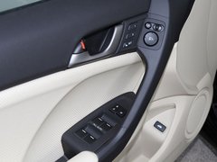 2009款 2.4L 自动 豪华版