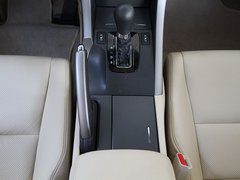 2009款 2.4L 自动 豪华版