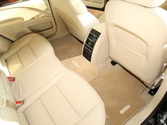 2009款 2.0L 自动 贵雅版