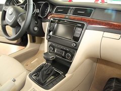 2009款 2.0L 自动 贵雅版