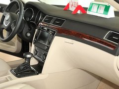 2009款 2.0L 自动 贵雅版