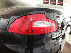 2009款 2.0L 自动 贵雅版