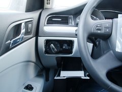 2009款 1.8L 自动 尊雅版