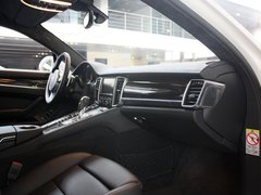 2010款 4.8T 