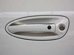 2010款 4.8T 