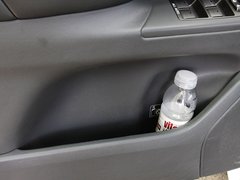 2009款 570 5.7 自动 增配版 8座
