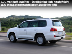 2009款 570 5.7 自动 增配版 8座