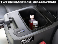 2009款 570 5.7 自动 增配版 8座