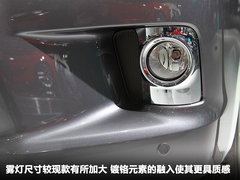 2009款 570 5.7 自动 增配版 8座