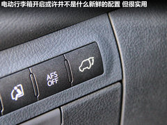 2009款 570 5.7 自动 增配版 8座