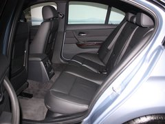 2010款 320i 2.0L 豪华型