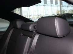 2010款 320i 2.0L 豪华型