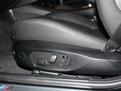 2010款 320i 2.0L 豪华型