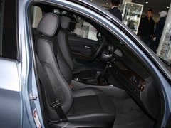 2010款 320i 2.0L 豪华型