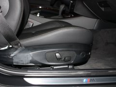 2010款 320i 2.0L 豪华型