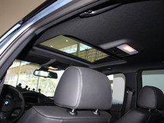 2010款 320i 2.0L 豪华型