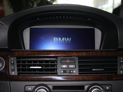 2010款 320i 2.0L 豪华型