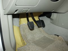 2009款 1.8L 手动 豪华型