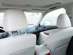 2010款 240 2.4 自动 豪华版