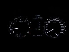 2010款 240 2.4 自动 豪华版