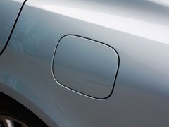 2010款 240 2.4 自动 豪华版
