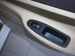2009款 1.6 手动 两厢 时尚型