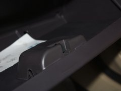 2009款 1.6 手动 两厢 时尚型