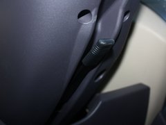 2009款 1.6 手动 两厢 时尚型