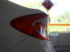2009款 1.6 手动 两厢 时尚型