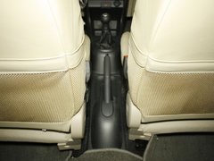 2009款 1.0L 手动 豪华型
