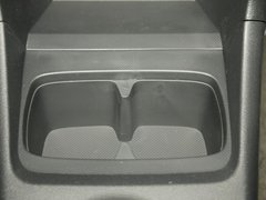 2009款 1.0L 手动 豪华型
