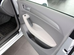 2010款 2.0T 进取型 5座