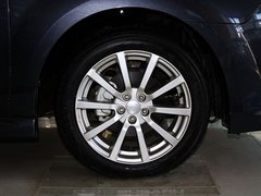 2010款 2.0L CVT 豪华版