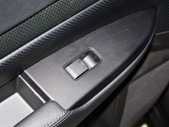 2010款 2.0L CVT 豪华版