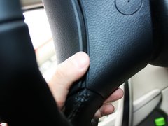 2010款 2.0L 自动 豪华型