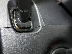 2010款 2.0L 自动 豪华型