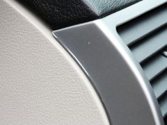 2010款 2.0L 自动 豪华型