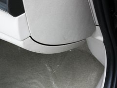 2010款 2.0L 自动 豪华型