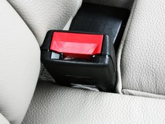 2010款 2.0L 自动 豪华型