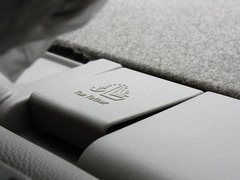 2010款 2.0L 自动 豪华型