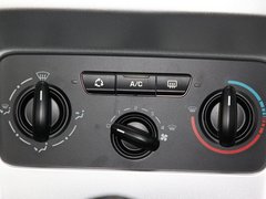 2010款 三厢 1.6L 手动 舒适版
