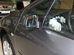 2010款 三厢 1.6L 手动 舒适版
