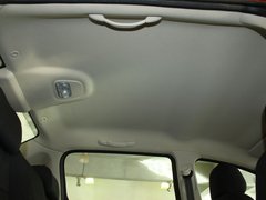 2010款 三厢 1.6L 自动 舒适版