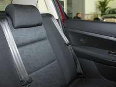 2010款 三厢 1.6L 自动 舒适版