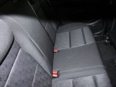 2010款 三厢 1.6L 自动 舒适版